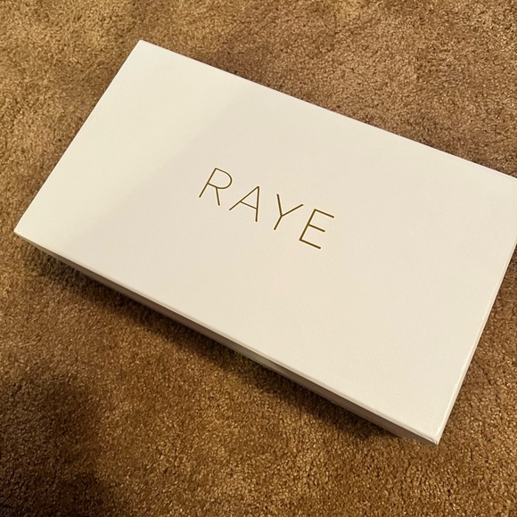 RAYE Heels - Picture 1 of 9